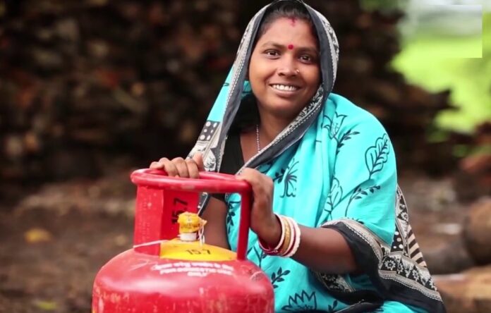 Gas Cylinder Price: Now gas cylinder will be available for Rs 450, CM announced Gas Cylinder Price: Now gas cylinder will be available for Rs 450, CM announced