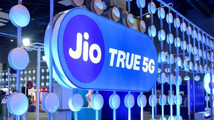 Jio's amazing Fiber Plan, get free Netflix, Prime Video and much more