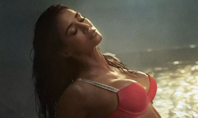 Disha Patani wore a black bikini, fans said 'Hi garmi' after seeing the photo