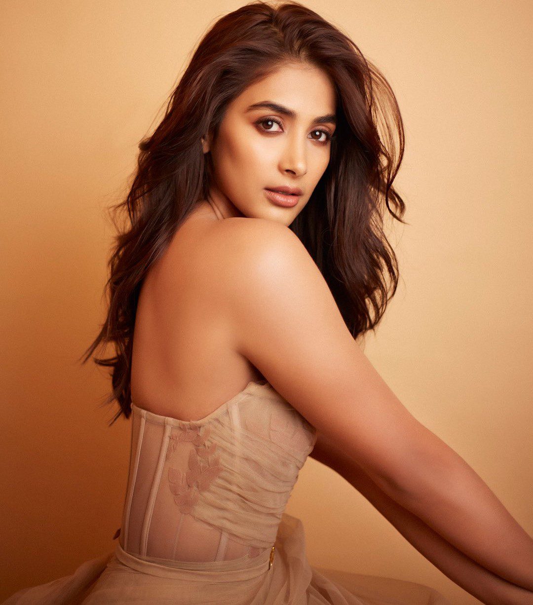 Actress Pooja Hegde had an argument in a club in Dubai, then received death...