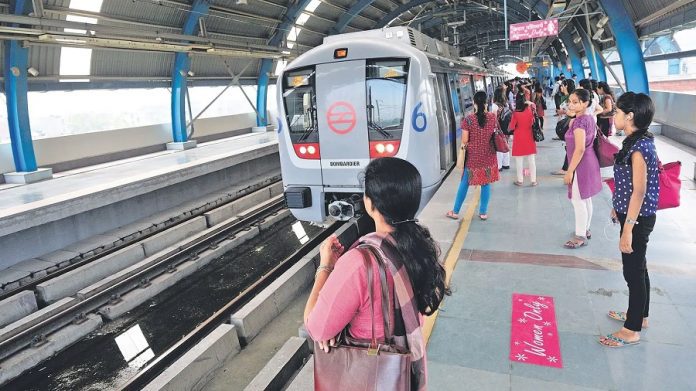 DMRC's new advisory for Yellow Line, Metro operations will start late; Check the time table DMRC's new advisory for Yellow Line, Metro operations will start late; Check the time table
