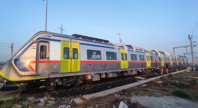 Meerut Metro Train: Now 3 coach metro train will run on this route, 120 KM speed, 700 passengers will travel Meerut Metro Train: Now 3 coach metro train will run on this route, 120 KM speed, 700 passengers will travel