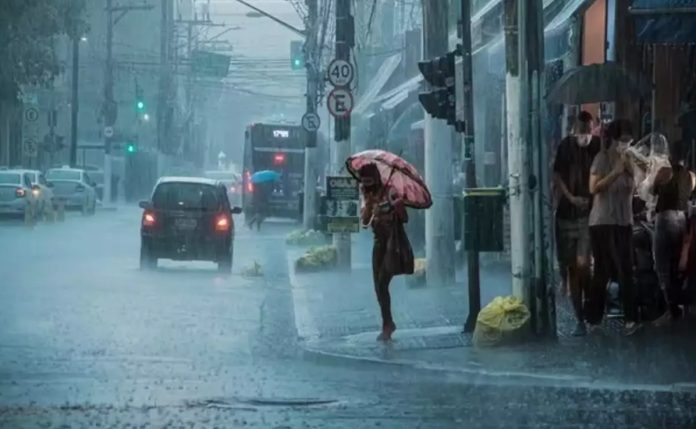 Rainfall Alert: Rain-storm warning in 3 divisions in 24 hours, know the condition of your cities Rainfall Alert: Rain-storm warning in 3 divisions in 24 hours, know the condition of your cities