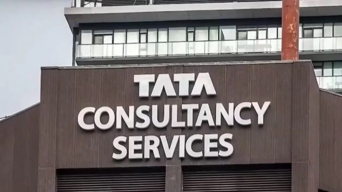 TCS employees' salary will not increase! New recruitments also banned, this new report came amid layoffs TCS employees' salary will not increase! New recruitments also banned, this new report came amid layoffs