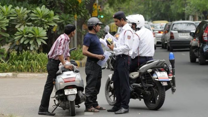 Traffic Challan: Want to get your traffic challan waived, do this work immediately today Traffic Challan: Want to get your traffic challan waived, do this work immediately today