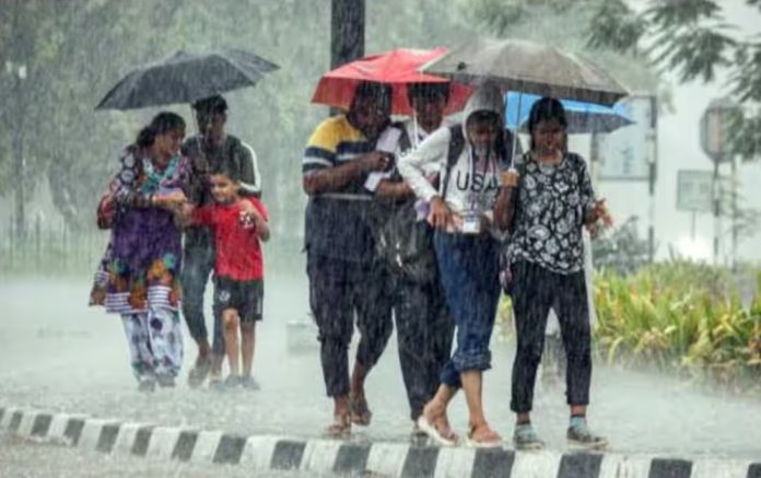 Weather Update: Clouds will rain heavily with cold winds in these 8 districts in 12 hours, Meteorological Department issued alert