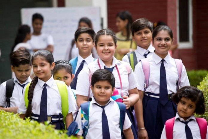 Sarkari School: NCERT changed the syllabus of class 3 and 6, know the reason Sarkari School: NCERT changed the syllabus of class 3 and 6, know the reason