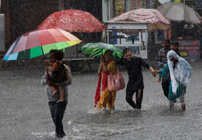 Rain Alert: Meteorological Department has issued alert for 23,24,25 in Delhi NCR, know the condition of your state Rain Alert: Meteorological Department has issued alert for 23,24,25 in Delhi NCR, know the condition of your state