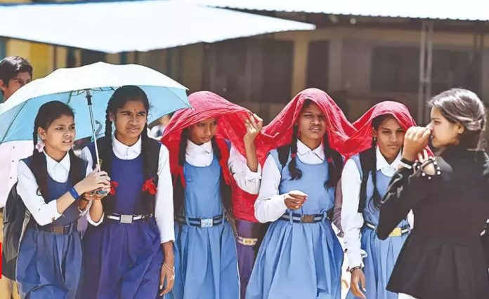 Summer Vacation declared: Good news! 45 days of summer vacation declared in schools for students, order issued