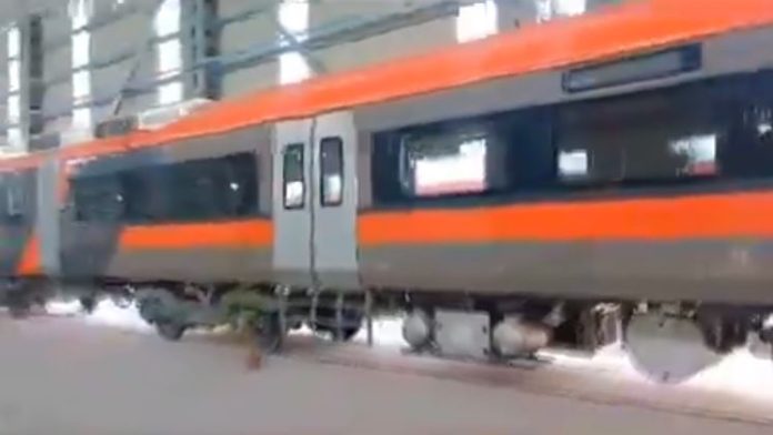 Vande Metro Train: First glimpse of the country's new Vande Metro is out, see it here