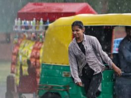 IMD Rain Update There will be chances of rain in Delhi on the weekend amid strong winds, know the weather conditions