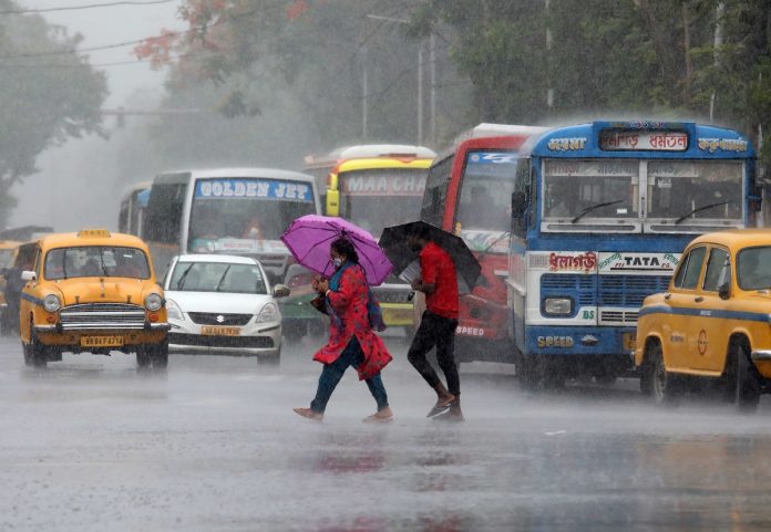 Rainfall Alert: Warning of thunderstorm and rain for 3 consecutive days in Delhi-NCR, IMD issued yellow alert