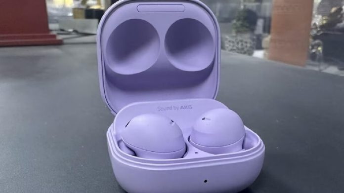 Samsung Galaxy Buds 2 Pro Price: Bumper offer on Samsung Galaxy Buds 2 Pro, available at almost half the price Samsung Galaxy Buds 2 Pro Price: Bumper offer on Samsung Galaxy Buds 2 Pro, available at almost half the price