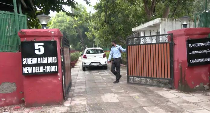 Bungalow No. 5, Sunhari Bagh Road will be Rahul Gandhi's new address - watch video Bungalow No. 5, Sunhari Bagh Road will be Rahul Gandhi's new address - watch video