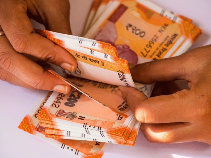 Post Office special scheme: Invest only ₹3,00,000 in this scheme of Post Office... you will earn ₹1,34,984 only from interest Post Office special scheme: Invest only ₹3,00,000 in this scheme of Post Office... you will earn ₹1,34,984 only from interest