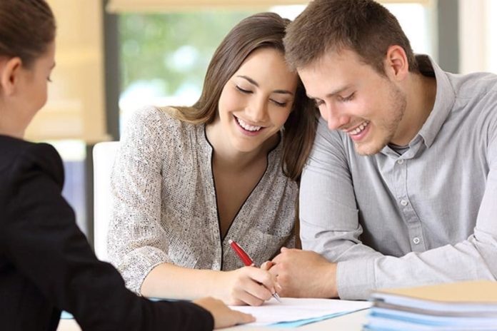 Fixed Deposit: Get FD done in wife's name instead of your name, you will not have to pay TDS Fixed Deposit: Get FD done in wife's name instead of your name, you will not have to pay TDS