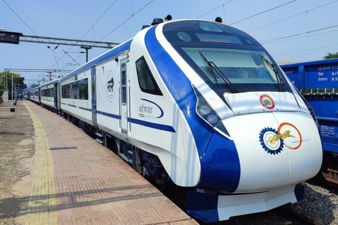 Vande Bharat Express: Khajuraho-Hazrat Nizamuddin Vande Bharat Express will stop at one more station in MP from Tuesday, this is the schedule