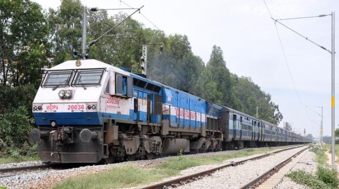 Cancelled Train: Railways canceled 26 trains for 15 days, Railways gave the reason