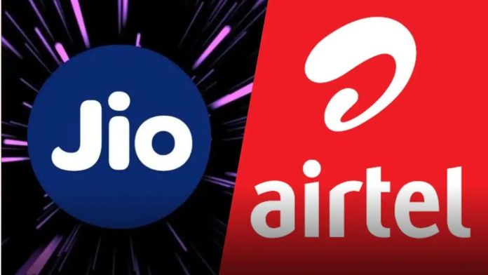 Jio-Airtel increased recharge validity in flood affected states, announced free calling and data Jio-Airtel increased recharge validity in flood affected states, announced free calling and data