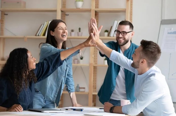 4 Days Work Employees will now have to work 4 days a week in these companies - Details