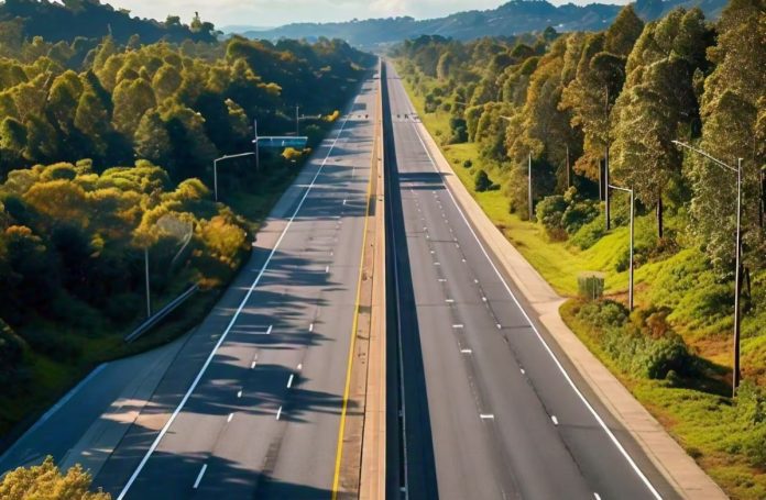 New Expressway: Now journey of one and a half hours will be completed in just 20 minutes, a new expressway is being built.