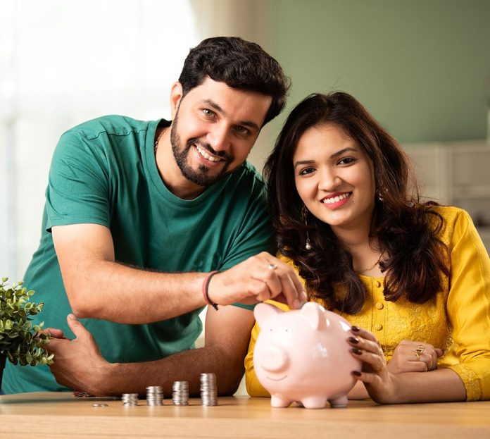 Post Office Scheme: Open an account in this Post Office scheme with your wife, you will get a fixed interest of ₹9250 every month