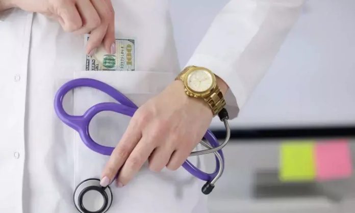 Salary Hike: Doctors' salary increased in this state, salary will increase by this much in their account