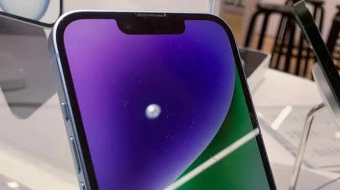 iPhone SE 4 Launch: Apple's cheapest iPhone may be launched today, know the price and features