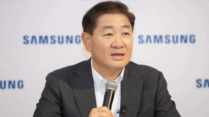 Han Jong Hee Death: Samsung Electronics co-CEO Han Jong-hee is no more, dies of a heart attack Han Jong Hee Death: Samsung Electronics co-CEO Han Jong-hee is no more, dies of a heart attack