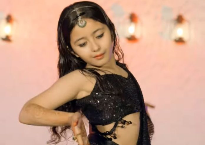 Little girl did such a best dance on the song 'Zohra Jabeen' that public was surprised - watch the video