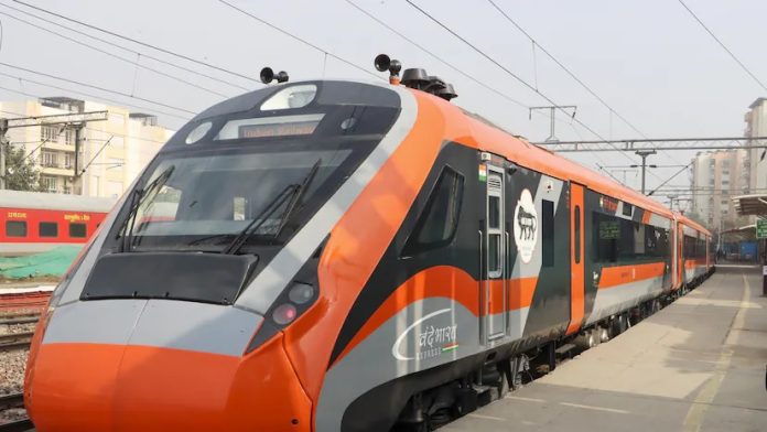 Vande Bharat Sleeper Train: Railway Minister announces the date of operation of Vande Bharat Sleeper Train Vande Bharat Sleeper Train: Railway Minister announces the date of operation of Vande Bharat Sleeper Train
