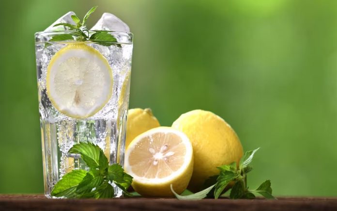Benefits of lemon water: You will be surprised to know the benefits of drinking lemon water in summer Benefits of lemon water: You will be surprised to know the benefits of drinking lemon water in summer