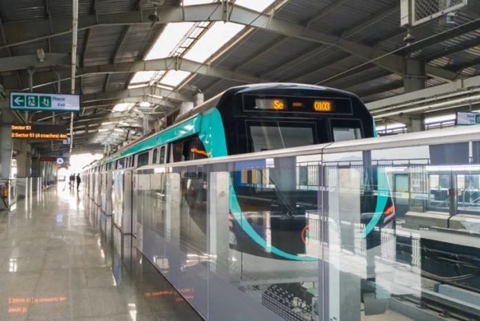 New Metro Service: Lakhs of passengers traveling in Noida Metro will get this special facility, check immediately before traveling