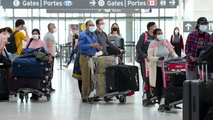 Airport Rules Change: Now these items cannot be taken in the plane during travel, otherwise fine will be imposed Airport Rules Change: Now these items cannot be taken in the plane during travel, otherwise fine will be imposed