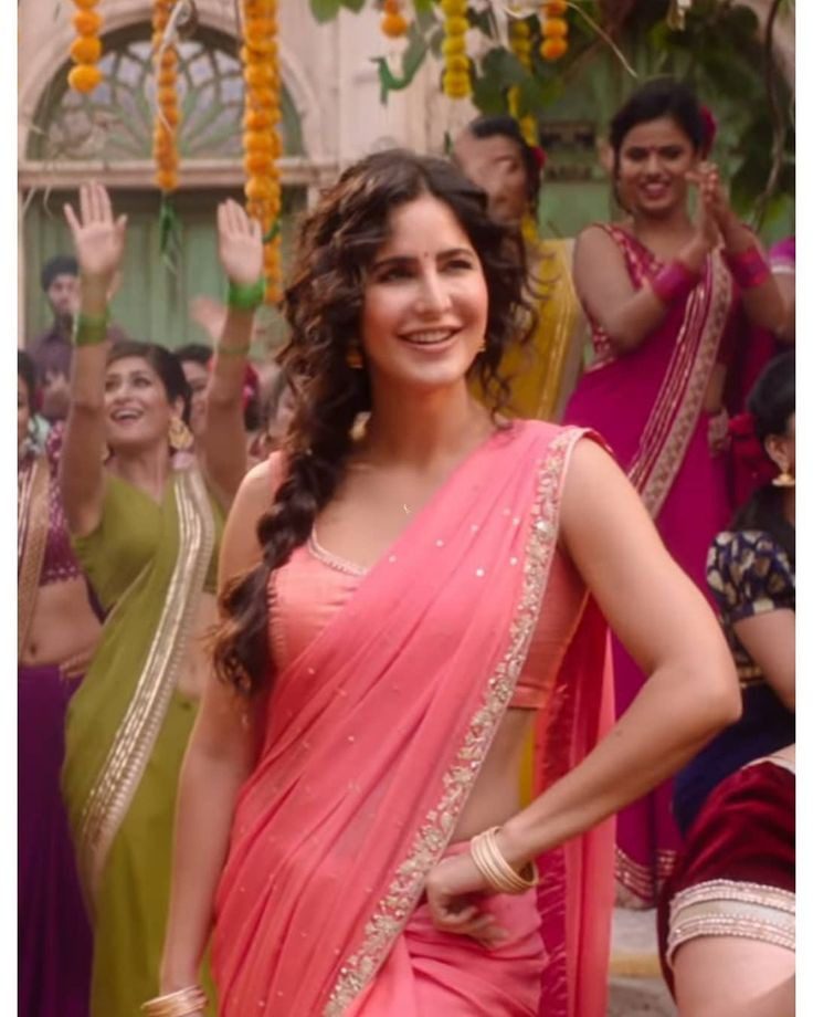 Katrina Kaif Birthday: Try these on-screen fashion moments of Katrina Kaif, you will look different in the party 8 Katrina Kaif Birthday: Try these on-screen fashion moments of Katrina Kaif, you will look different in the party 3af4c666d122b7816ceb037f1721e9ab Katrina Kaif Birthday: Try these on-screen fashion moments of Katrina Kaif, you will look different in the party