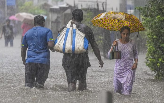 Heavy Rains: There will be heavy rain today and tomorrow; Weather department issued alertHeavy Rains: There will be heavy rain today and tomorrow; Weather department issued alert Heavy Rains: There will be heavy rain today and tomorrow; Weather department issued alert