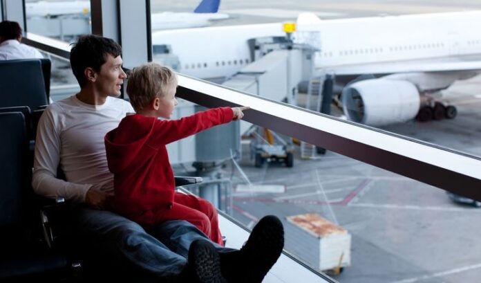 Airport Lounge Access : Adani Group gives a big gift to passengers, direct entry to airport lounge area, details here