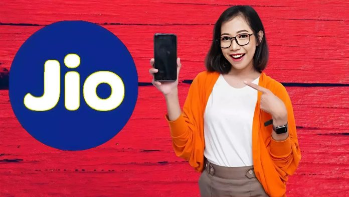Best Jio Plan: Three very cheap plans with daily data and calling, priced under Rs 155