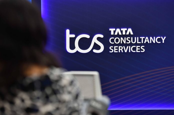 TCS confirms joining of 650 employees, relief amid new bench policy TCS confirms joining of 650 employees, relief amid new bench policy