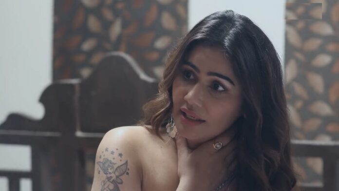 Bold Web Series: This web series is full of boldness, the dialogues are such that you will have to wear earphones.