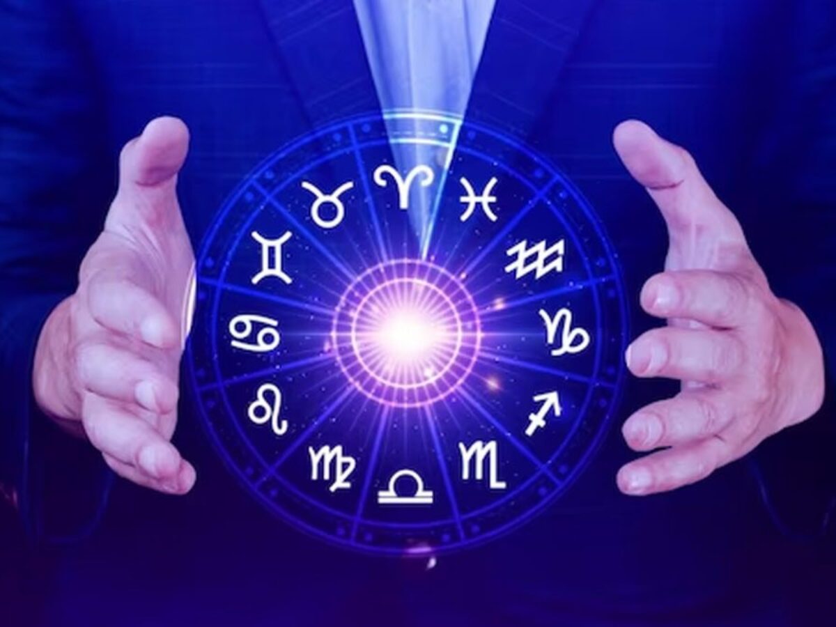 Career Horoscope: These 5 zodiac signs will see a boost in their careers in  October, earn a lot of money - informalnewz