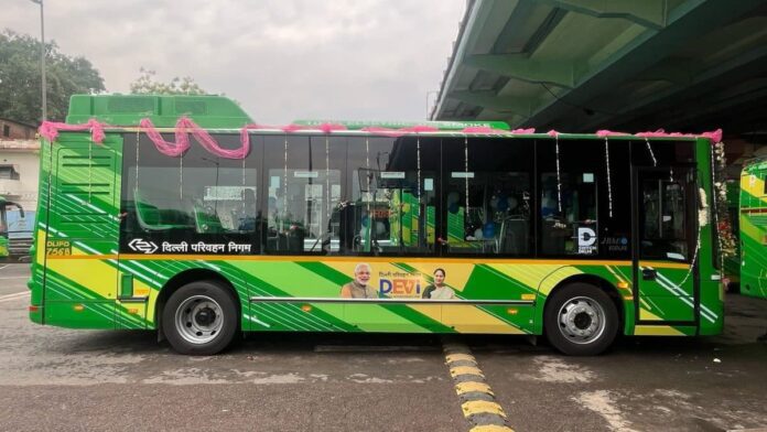 New Bus Service: Premium bus service will be available from Noida to IGI Airport every 3 hours till 12 midnight, know the full route New Bus Service: Premium bus service will be available from Noida to IGI Airport every 3 hours till 12 midnight, know the full route