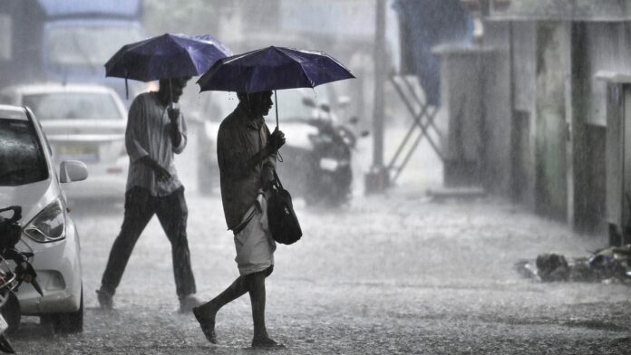 Rainfall Alert: Heavy rain alert in 3 states in next 4 hours; IMD issues warning