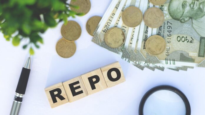 Repo Rate Cut ₹25 lakh, ₹50 lakh, ₹75 lakh… how much will be saved on how many loans after the repo rate cut, see the full calculation Repo Rate Cut ₹25 lakh, ₹50 lakh, ₹75 lakh… how much will be saved on how many loans after the repo rate cut, see the full calculation