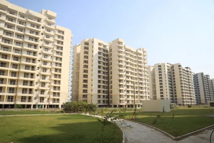 DDA Scheme DDA is selling flats in Delhi at a 25% discount; you can apply from the 26th.