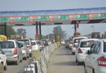 Toll Tax Payment Rule Change: Cash Payments Banned at Toll Plazas from April 10; FASTag Mandatory—Paying via UPI Could Prove Costly Toll Tax Payment Rule Change: Cash Payments Banned at Toll Plazas from April 10; FASTag Mandatory—Paying via UPI Could Prove Costly