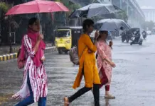 Heavy Rain Alert: Heavy rain expected in several states on March 14, 15, 16, and 17, IMD issues alert Heavy Rain Alert: Heavy rain expected in several states on March 14, 15, 16, and 17, IMD issues alert