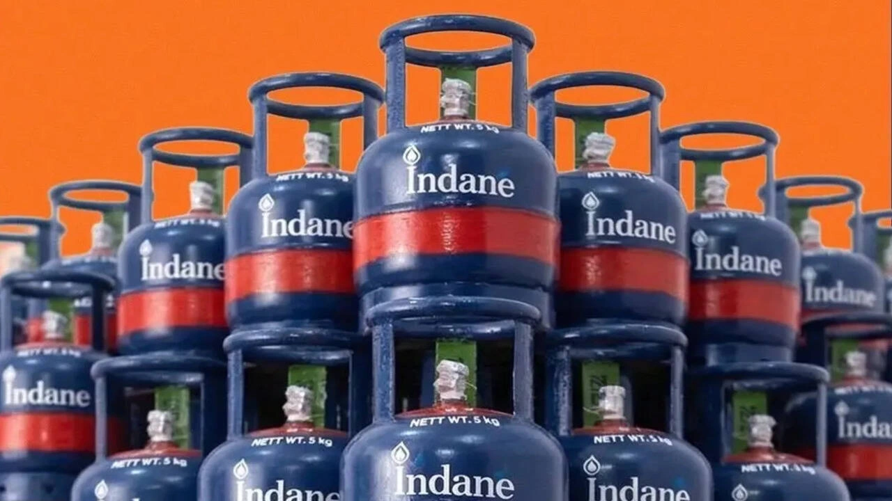 5kg LPG cylinder will be available in Delhi without connection, just need to show ID proof 5kg LPG cylinder will be available in Delhi without connection, just need to show ID proof