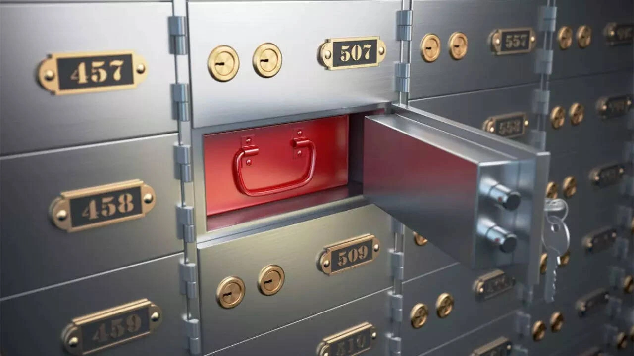Bank Locker Charges 2026: Bank Customers to Pay Higher Fees—Check the New Rules Immediately Bank Locker Charges 2026: Bank Customers to Pay Higher Fees—Check the New Rules Immediately