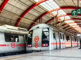 Delhi Metro Action: Selling goods on the Delhi Metro without permission will incur a fine of up to ₹5,000, Know rules here Delhi Metro Action Selling goods on the Delhi Metro without permission will incur a fine of up to ₹5,000, Know rules here